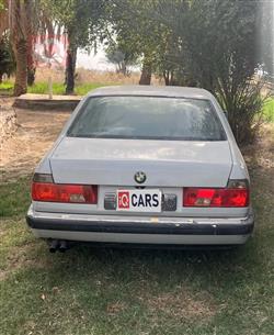 بي ام دبليو الفئة 7